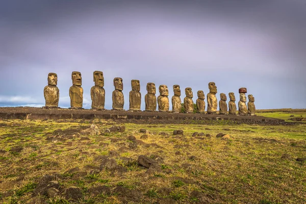 Ahu Tongariki, Paskalya Adası - 10 Temmuz 2017: Tongariki Moai altar