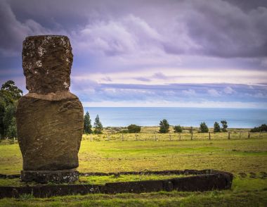 Ahu Akivi, Paskalya Adası - 11 Temmuz 2017: Ahu Akivi Moai altar