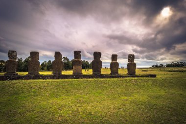 Ahu Akivi, Paskalya Adası - 11 Temmuz 2017: Ahu Akivi Moai altar