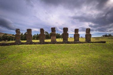 Ahu Akivi, Paskalya Adası - 11 Temmuz 2017: Ahu Akivi Moai altar