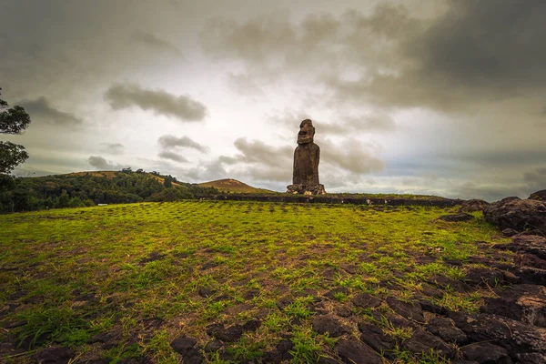 Ahu Kuri bir Urenga, Paskalya Adası - 11 Temmuz 2017: devlet Moai, kutsal yer