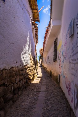 Cusco, Peru - 01 Ağustos 2017: Cusco eski kasaba sokaklarında,