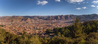 Cusco, Peru - 01 Ağustos 2017: Panoramik eski beldesi
