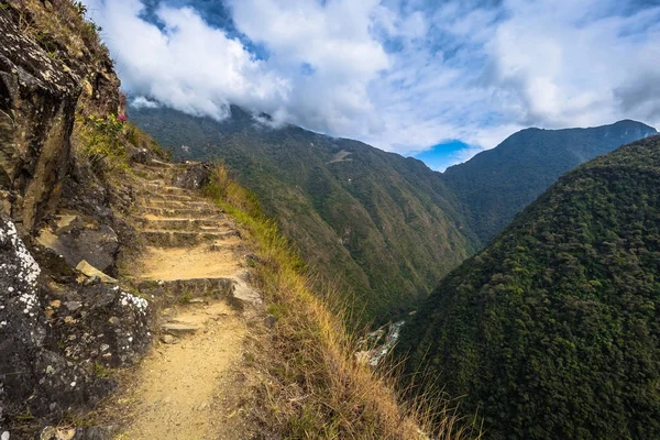 Sentier Inca, Pérou - 03 août 2017 : Paysage sauvage de l'Inca T — Photo
