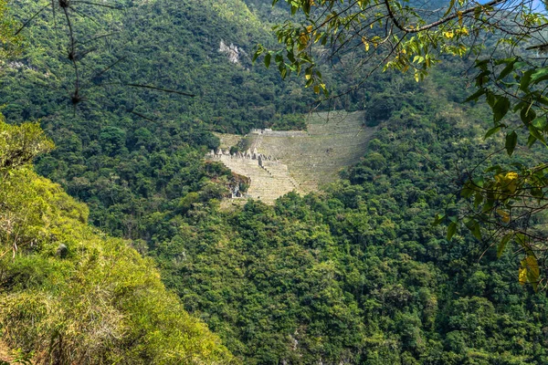 Inca trail, peru - 03 august 2017: panoramablick auf das ancien — Stockfoto