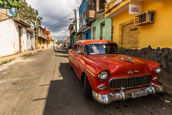 Trinidad, Kuba - 31 mars 2016: Classic car i Trinidad, Kuba — Stockfoto