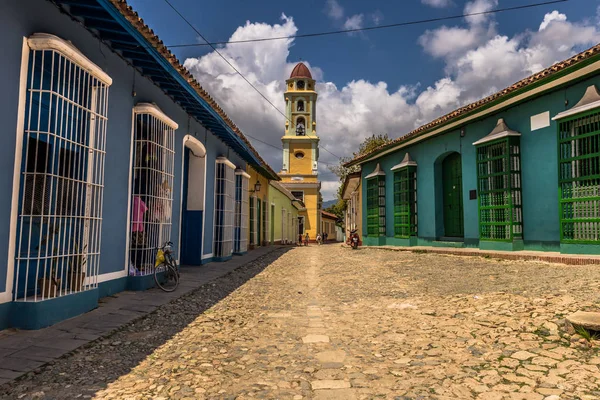 Trinidad, kuba - 31. märz 2016: kirche in der altstadt von trini — Stockfoto