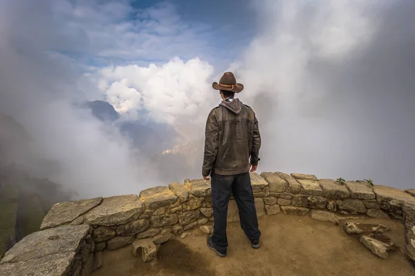 Machu Picchu, Perú - 04 de agosto de 2017: Antigua Ciudad de Machu Picc — Foto de Stock