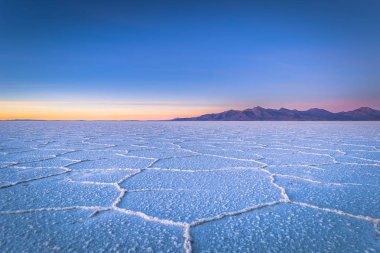 Manzara Uyuni tuz daireler, gündoğumu, Bolivya
