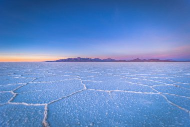 Manzara Uyuni tuz daireler, gündoğumu, Bolivya