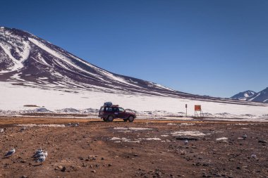 Eduardo Avaroa Milli Parkı - 18 Temmuz 2017: Tur 4 x 4 araba Ed