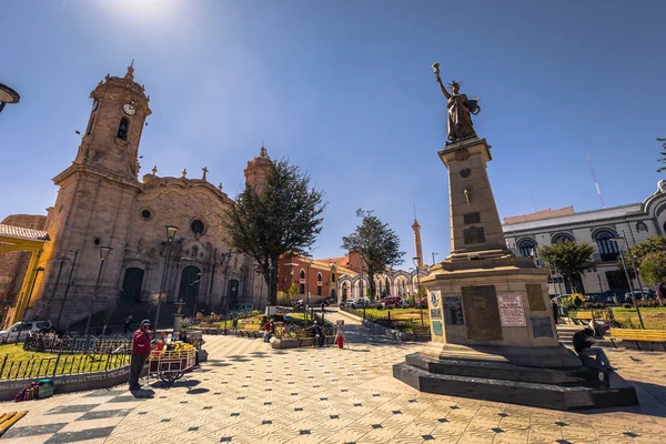Potosí - 22 de julio de 2017: Centro del casco antiguo de Potosí, Bolivi — Foto de Stock