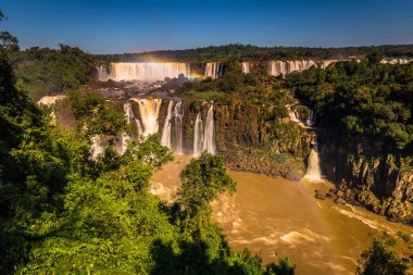 Foz Do Iguazu - 23 Haziran 2017: Iguazu Şelaleleri Panoraması