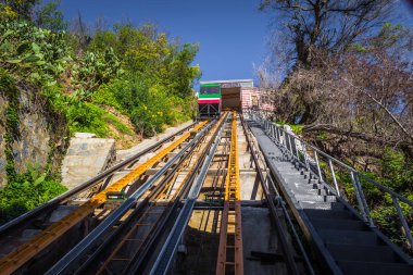 Valparaiso - 14 Temmuz 2017: Birine mahalleler erişimi 