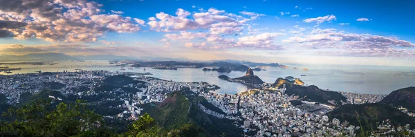 Rio de Janeiro - 20. Juni 2017: Panorama des Rio de Janeiro gesehen — Stockfoto