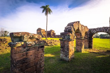 Misyon La Santissima Trinidad - 26 Haziran 2017: Antik Jesui