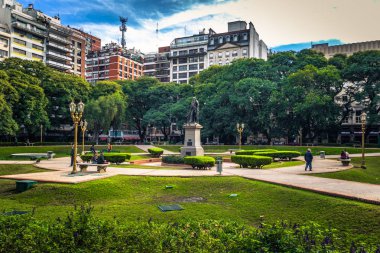 Buenos Aires - 30 Haziran 2017: Tarihi merkezi bahçeleri 