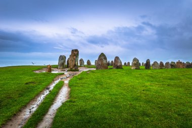 ALES Stones - 22 Ekim 2017: Demir Çağı Ales içinde taşlar tarama