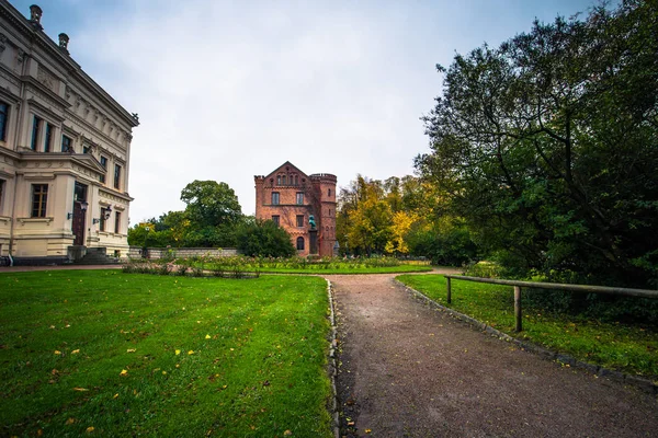 Lund - 21 Ekim 2017: Gardens yakınındaki Lun royal residence