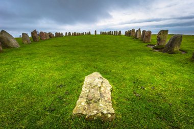 ALES Stones - 22 Ekim 2017: Demir Çağı Ales içinde taşlar tarama