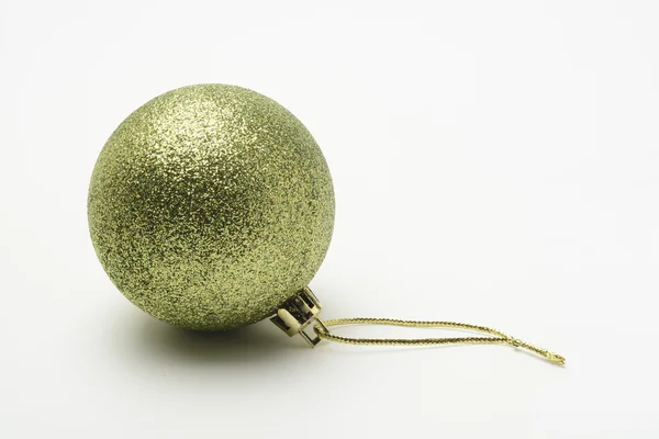 Зеленый декоративный мяч — стоковое фото