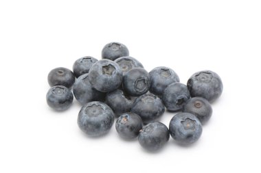 beyaz arkaplanda yabanmersini