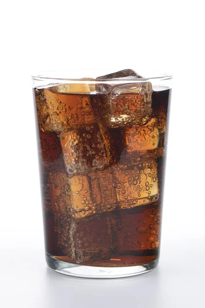 Bicchiere Cola Bevanda Con Ghiaccio Sfondo Bianco — Foto Stock