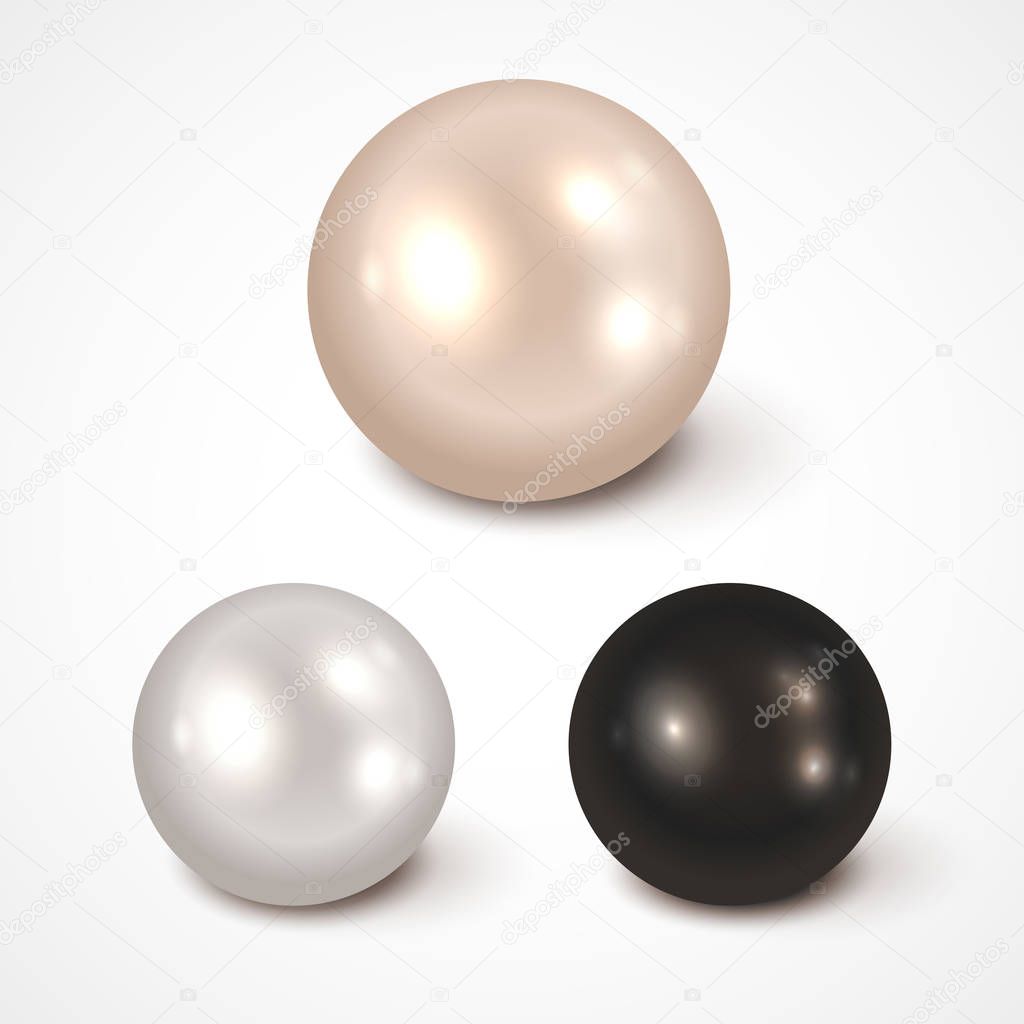 Shiny pearls set 