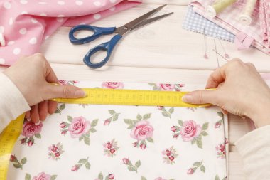 Dikiş kadın çalışmalarında