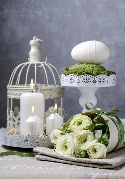 Buquê de flores de ranúnculo branco (flores de buttercup persas ) — Fotografia de Stock