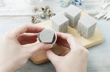 Nasıl pasta pop sahipleri sıradan yumurta sahipleri ve flora ile yapmak