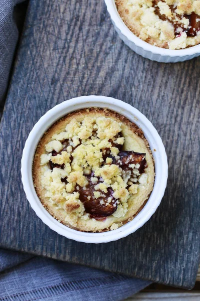 Croccante torta di prugne — Foto Stock