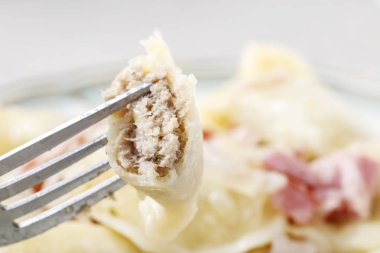 geleneksel Lehçe köfte