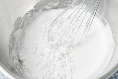 Kremsi buzlanma izole