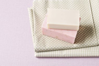 el yapımı Sabun iki çubuk