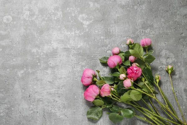 Ramo de rosas rosadas. —  Fotos de Stock