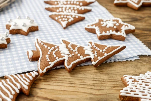 Decorating Gingerbread Cookies Christmas Festive Decor — Stock Photo, Image