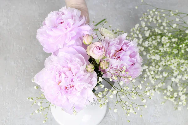 Wie man Hochzeit Blumenschmuck machen — Stockfoto