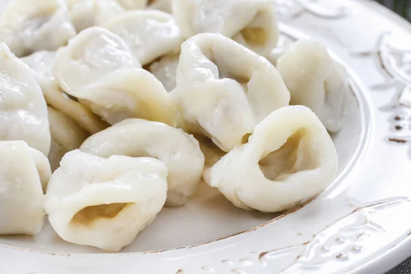 Poolse dumplings schotel — Stockfoto