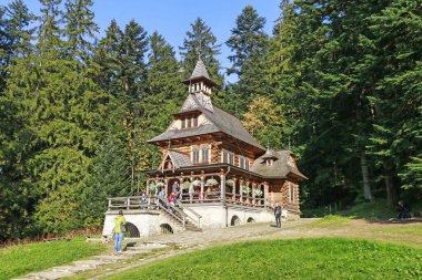 Zakopane, Polonya - 02 Ekim 2016: Jaszczurowka, ünlü ahşap