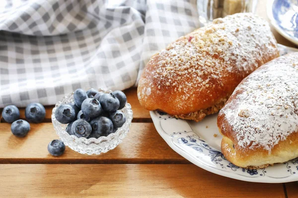 Traditional buns with blueberry filling. — Stock Photo, Image