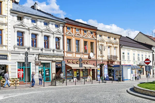 Nowy Targ, Polsko - 12. září 2019: Barevné byty — Stock fotografie