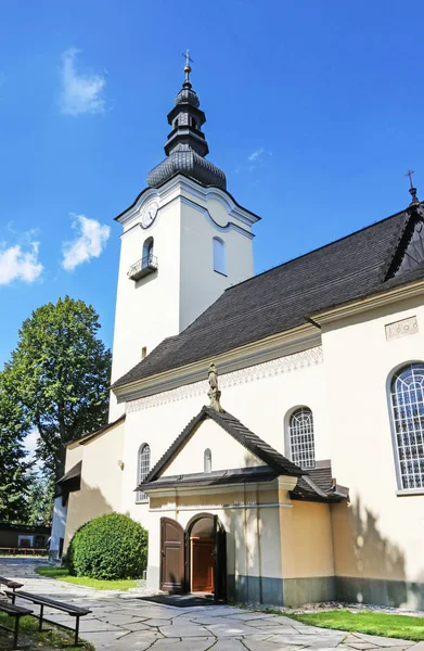 Nowy Targ, Πολωνία - 12 Σεπτεμβρίου 2019: Εκκλησία της Αγίας Αικατερίνης — Φωτογραφία Αρχείου
