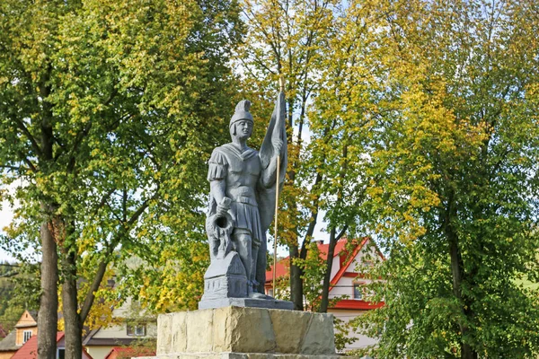 Skomielna Czarna, Polska - 29 września 2019: Pomnik s — Zdjęcie stockowe