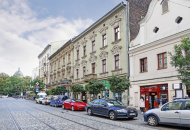 Krakow, Polonya - 18 Eylül 2019: Karmelicka 'nın eski evleri