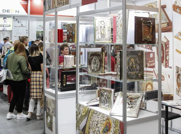 KRAKOW,POLAND - OCTOBER 25, 2019: International Book Fair — Stock Photo, Image