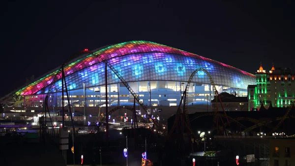 Soči Fisht arena noční panoramatické 16:9 vodorovně — Stock fotografie