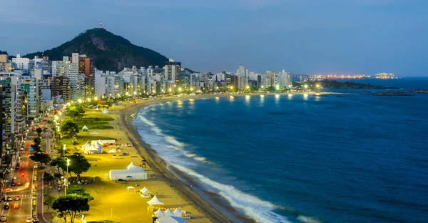 Het strand van de Costa in Vila Velha, Espirito Santo, Brazilië. — Stockfoto