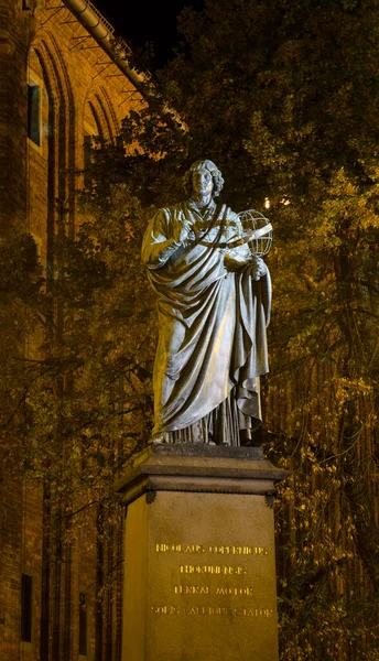 Torun Polônia Monumento Astrônomo Nicolaus Copernicus — Fotografia de Stock