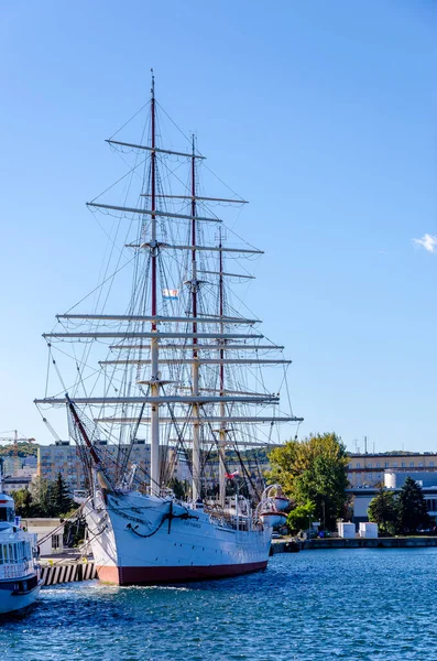 Gdynia Poland September 2018 Dar Pomorza Sailing Boat 그디니아에 정박하고 — 스톡 사진